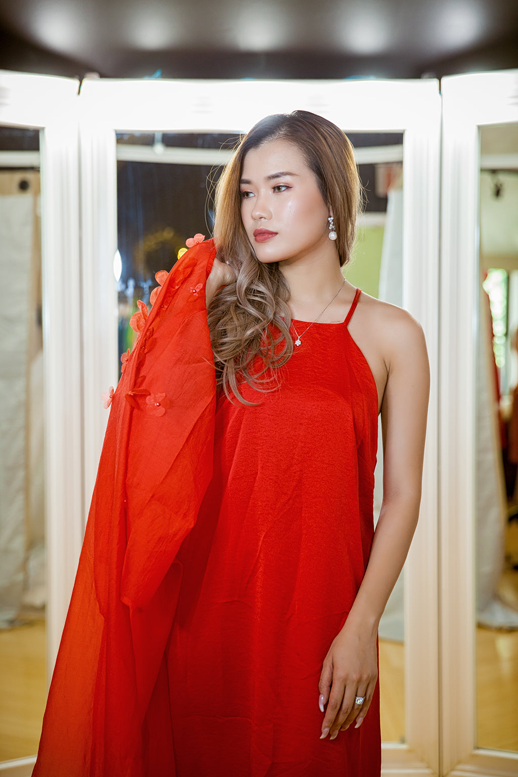 CT AO DAI CACH TAN 1004
