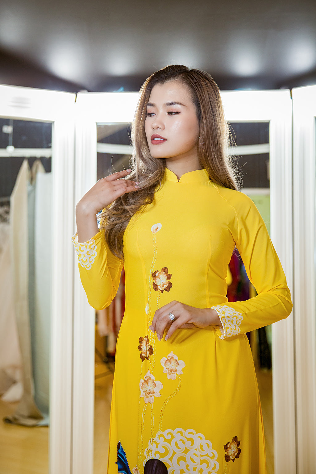 TT AO DAI TRUYEN THONG 1019