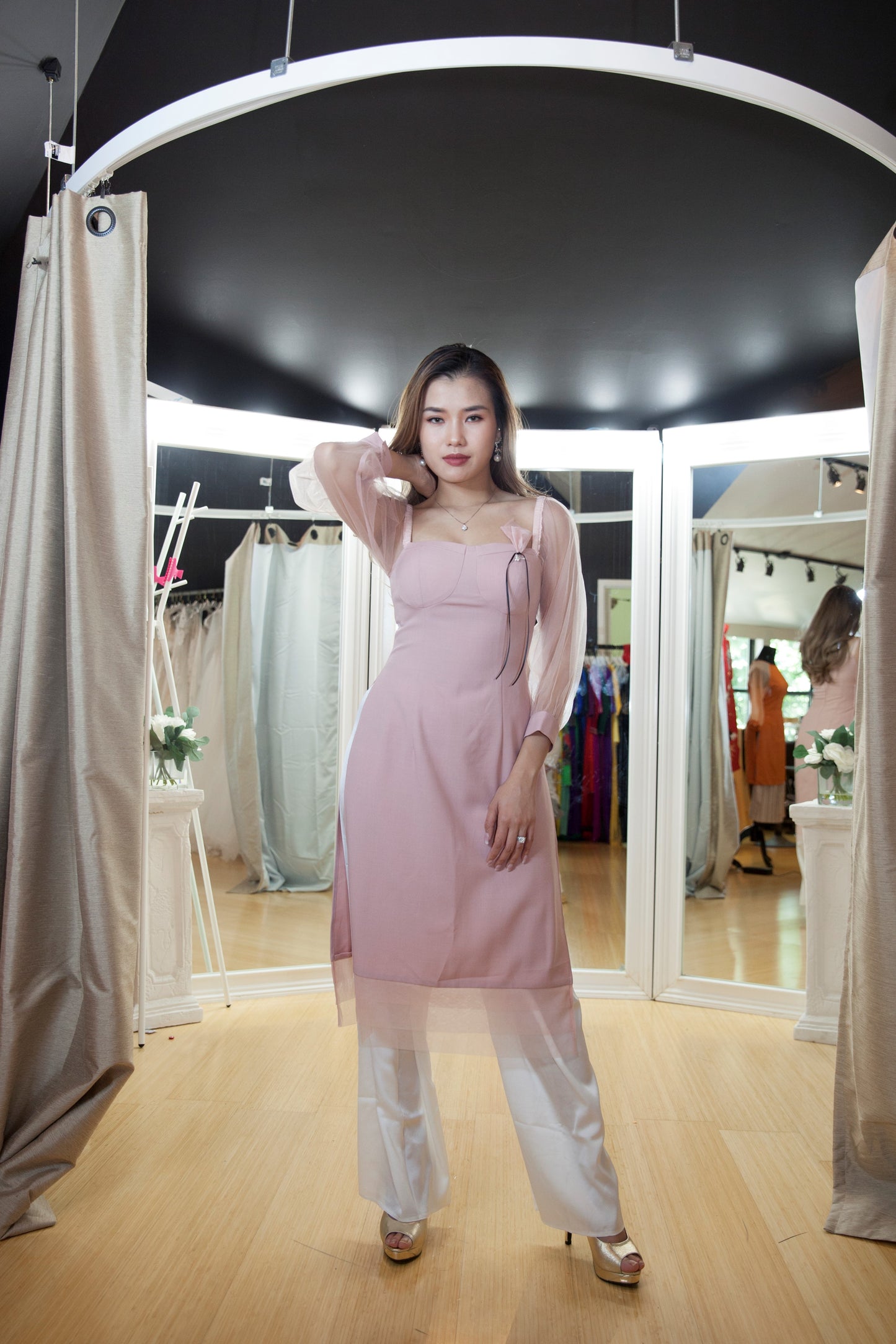 CT AO DAI CACH TAN 1034