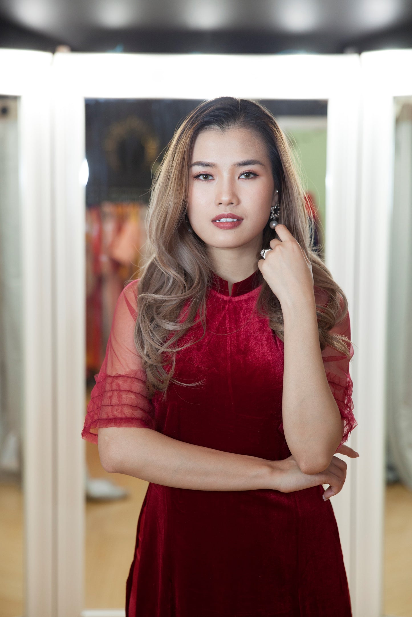 CT AO DAI CACH TAN 1030