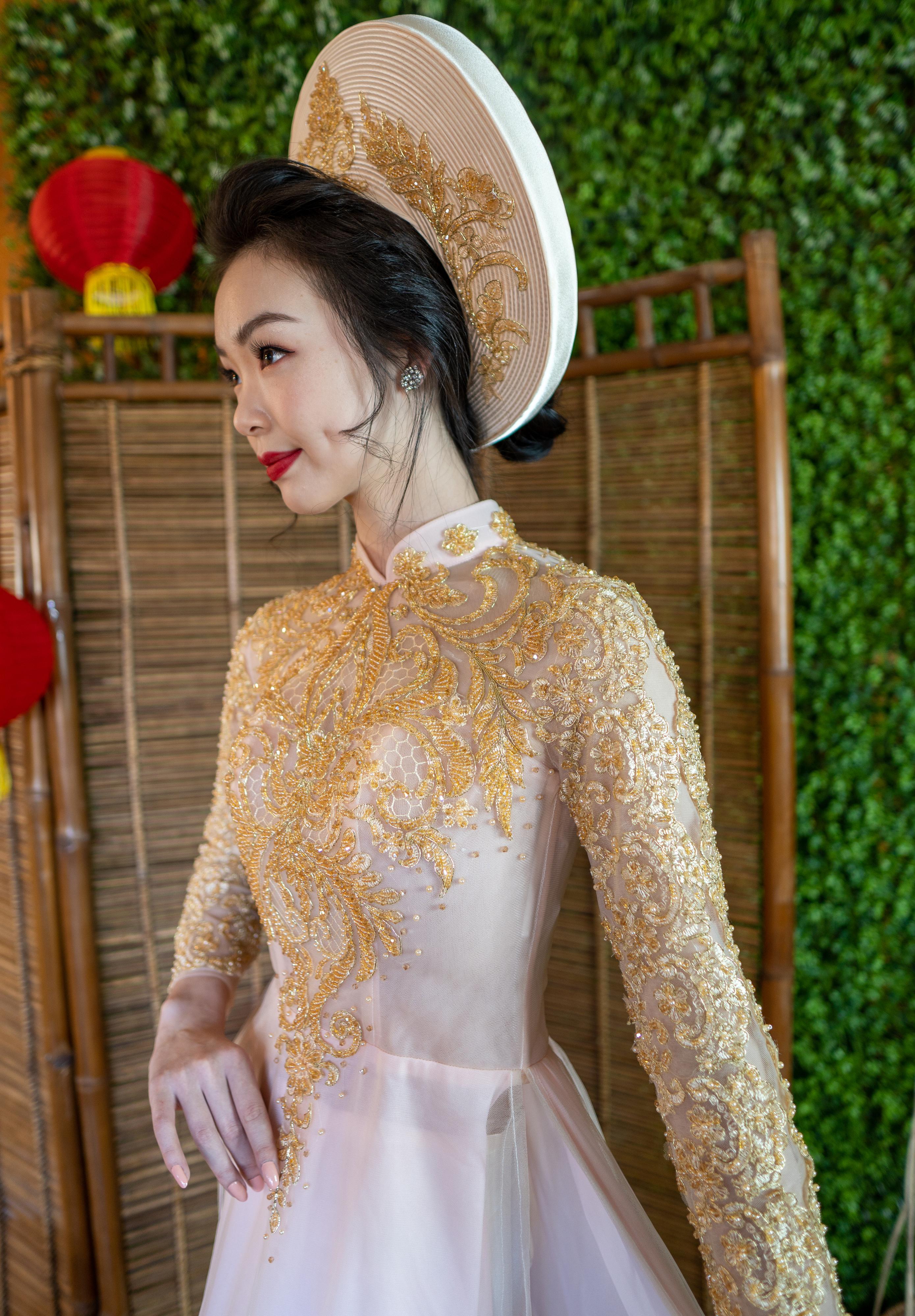 Gold ao dai wedding best sale